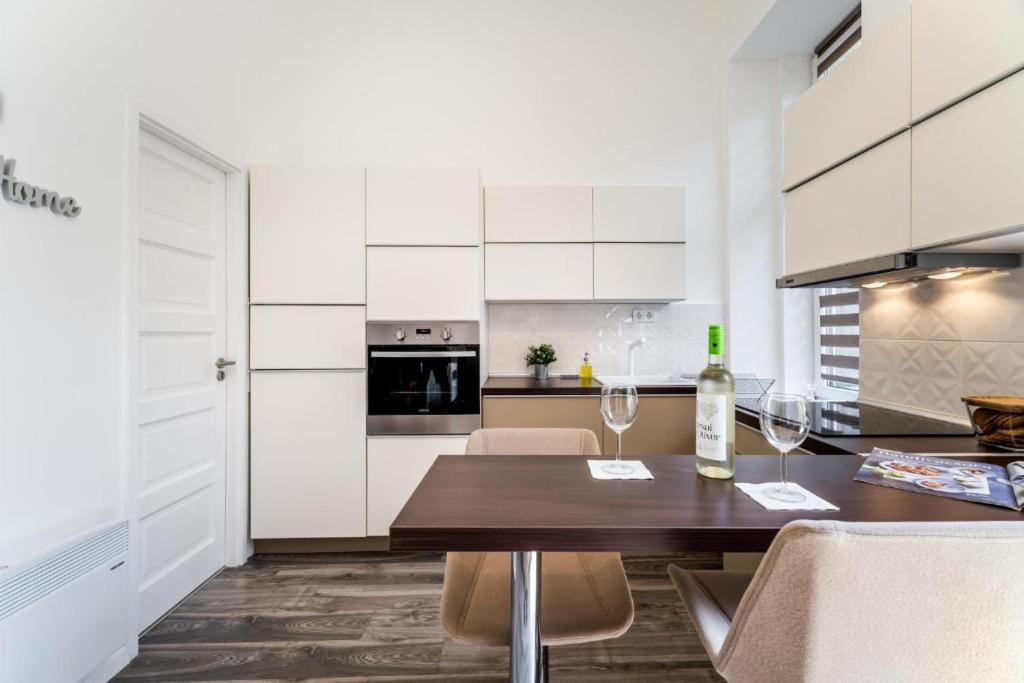 Hi-Bp Elizabeth Apartment In The Heart Of Budapest Bagian luar foto