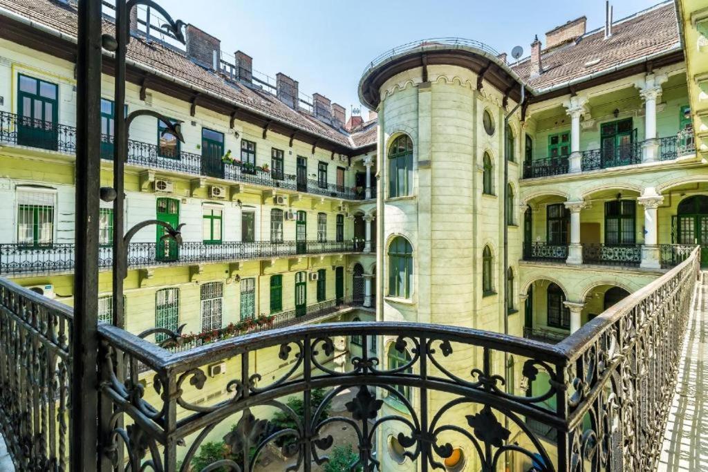 Hi-Bp Elizabeth Apartment In The Heart Of Budapest Bagian luar foto
