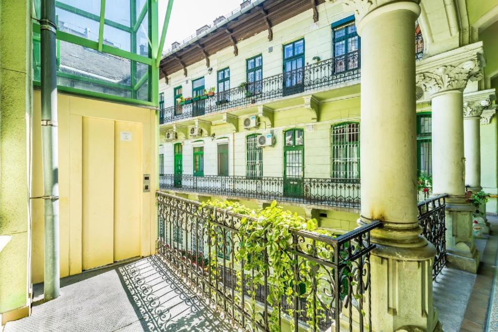 Hi-Bp Elizabeth Apartment In The Heart Of Budapest Bagian luar foto